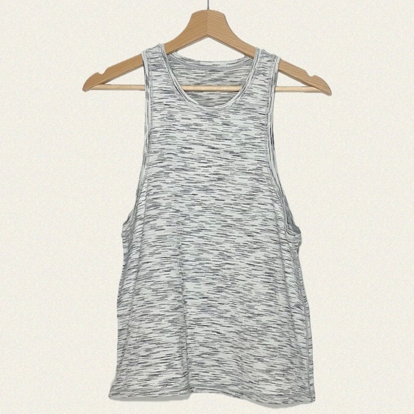 Lululemon Squad Goals Tank - Picture 5 of 7